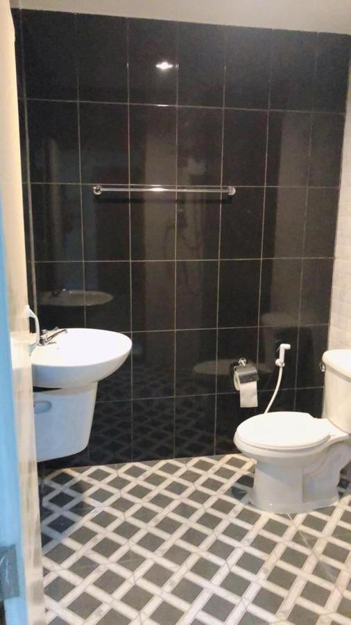 Gw Guesthouse Pattaya Zewnętrze zdjęcie