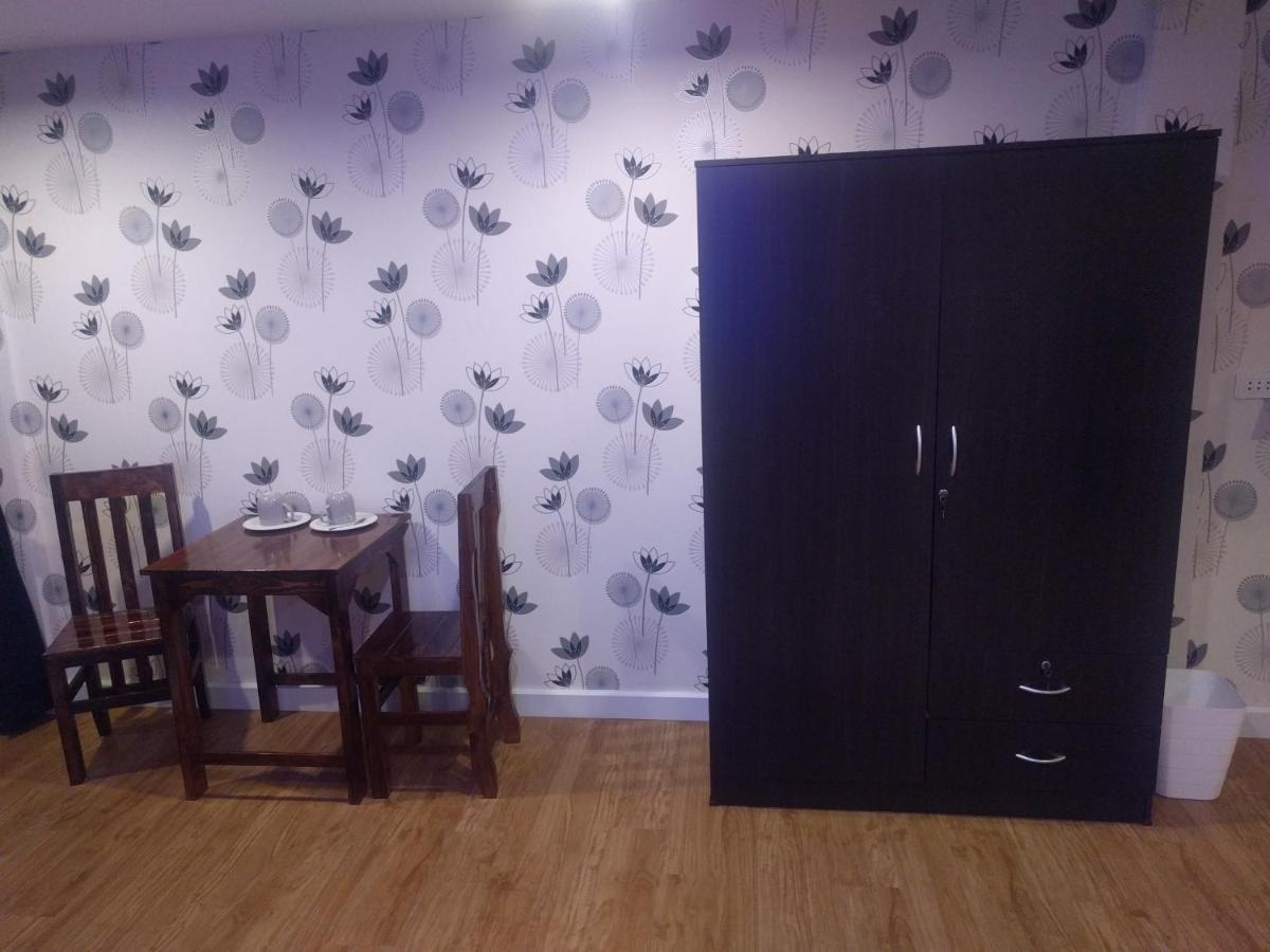 Gw Guesthouse Pattaya Zewnętrze zdjęcie
