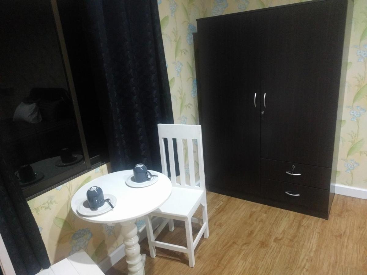 Gw Guesthouse Pattaya Zewnętrze zdjęcie